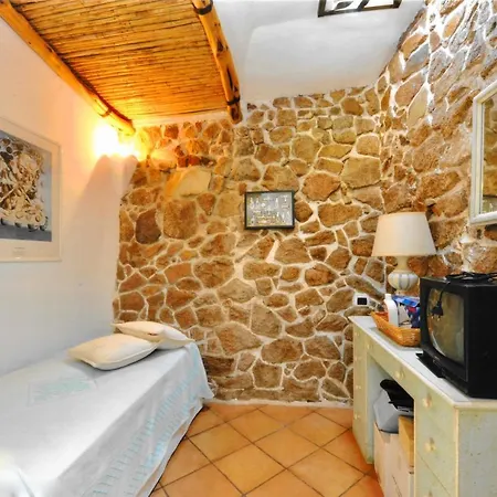Canguroproperties - Sa Cascada